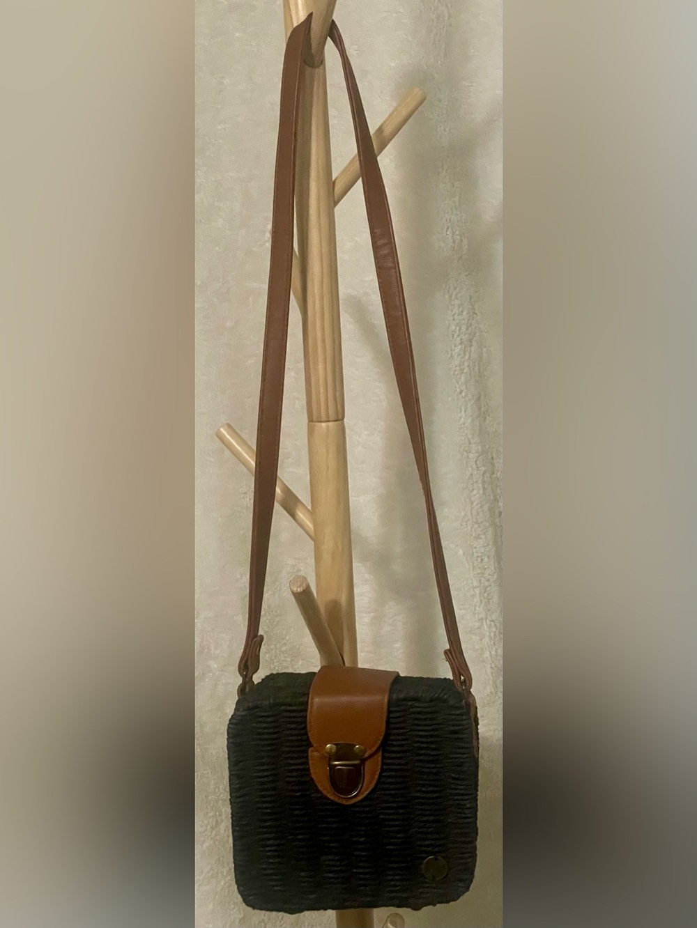 Billabong Black Woven Crossbody with Brown Leather Trim